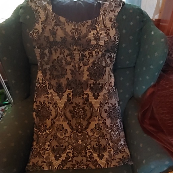 Black and gray geo print midi dress - Picture 1 of 8